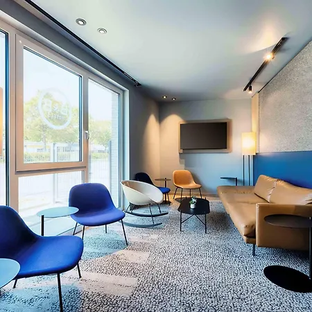 Giessen-city ホテル 3*